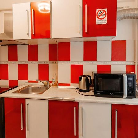 Luxury Radox Apartment Buzau City Center المظهر الخارجي الصورة