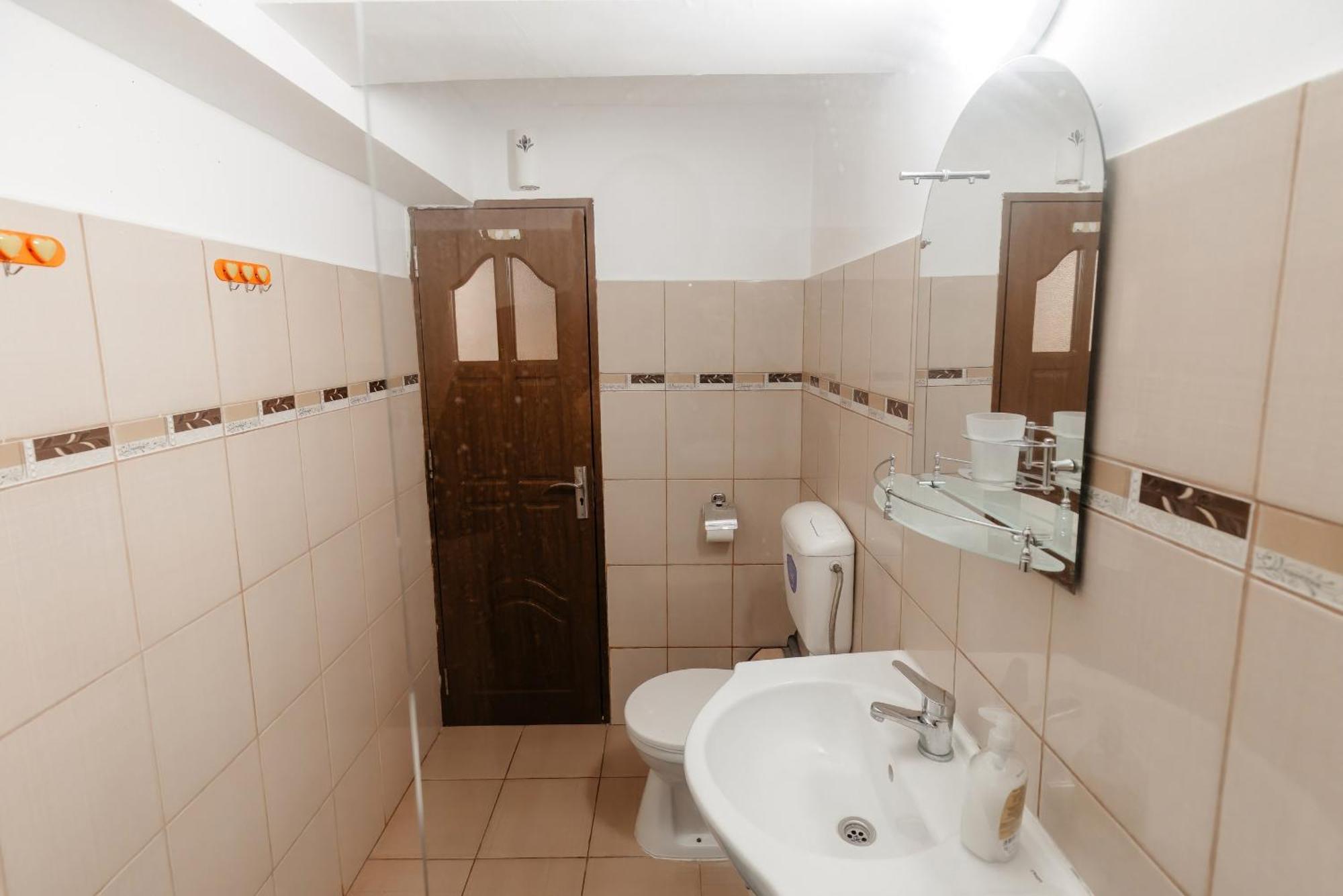 Luxury Radox Apartment Buzau City Center المظهر الخارجي الصورة